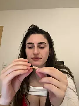 OliviaBaby- online show from July 4, 7:31 pm
