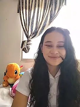 Snapshot of L0lita_Emi12 chatting on June 16, 8:22 pm L0lita Emi12 online show from June 16, 8:22 pm