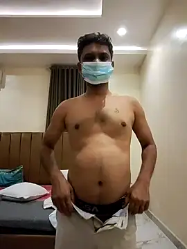 santhoshkannadaboy online show from May 9, 10:37 pm