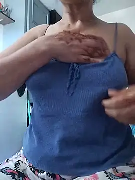 amira567 online show from June 2, 11:34 am