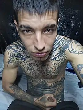 demoni0802 online show from June 15, 12:24 am