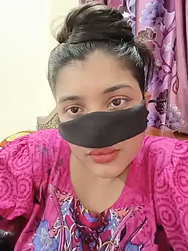 Joya-02 online show from June 7, 11:47 am