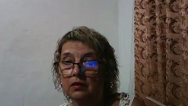 ElizabethGorden online show from August 5, 5:38 pm