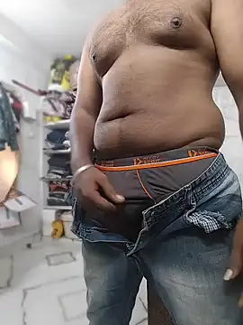 smallIdick 69 online show from June 14, 3:52 am