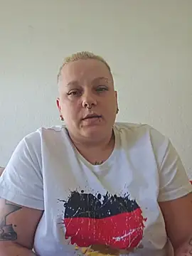 Lady Peggi online show from June 14, 9:22 am