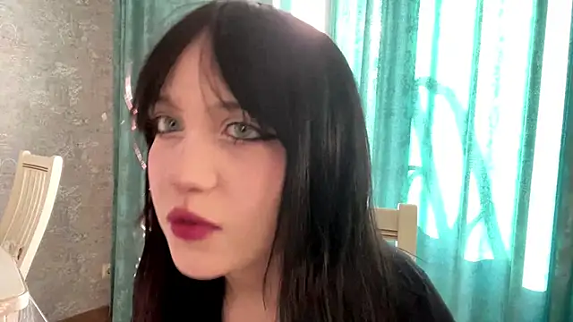 CyndyKarner online show from May 22, 3:13 am
