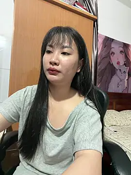 Bella439 online show from May 6, 3:13 am