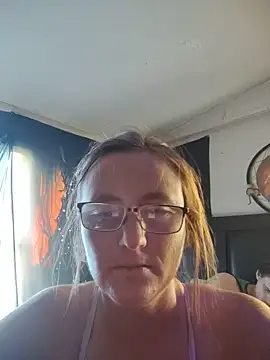 Queenle91 online show from May 22, 2:01 pm