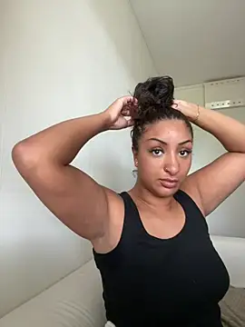 juicyprincess66 online show from June 9, 4:18 pm
