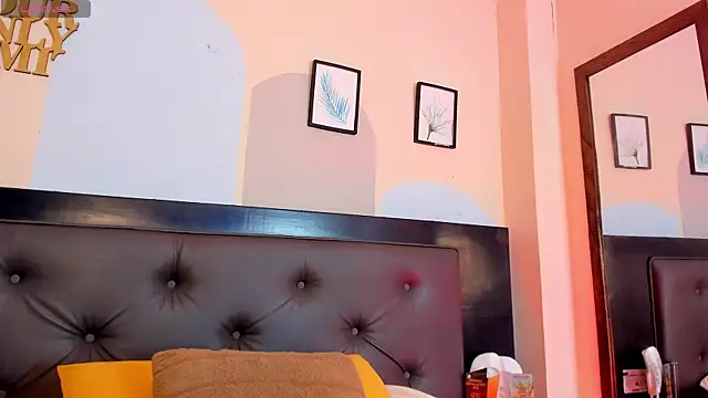 Boy Mathew online show from May 10, 12:32 pm
