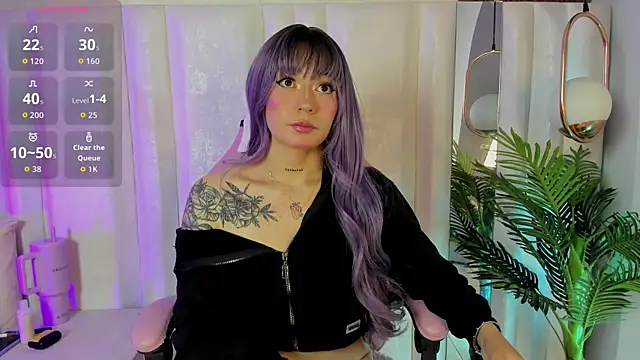 Amara lunee online show from July 6, 3:47 am