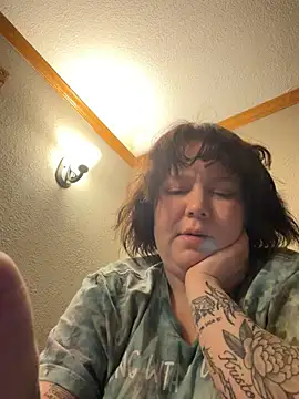 LilithNyxx online show from May 7, 5:35 am