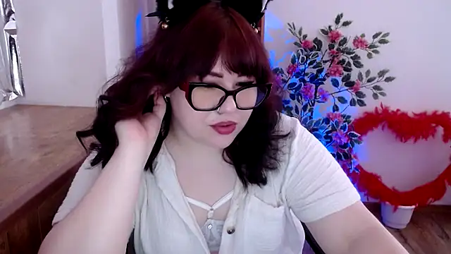 KarolinasHot online show from June 5, 5:40 pm