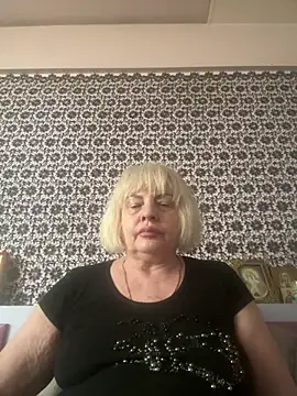 AnastasiaGrey777 online show from July 12, 4:36 am