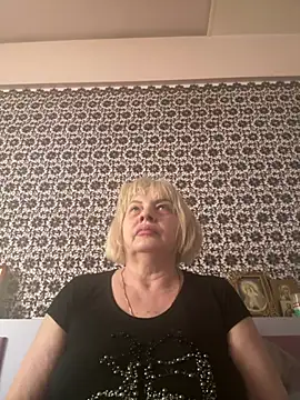 AnastasiaGrey777 online show from July 13, 4:37 am