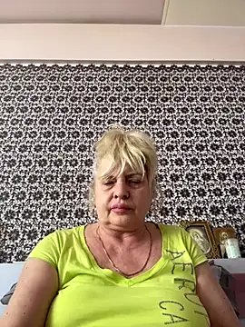 AnastasiaGrey777 online show from August 3, 9:04 am
