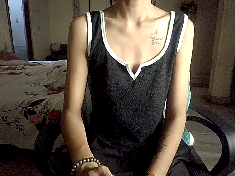 Sexyrossy7 online show from May 29, 6:44 am