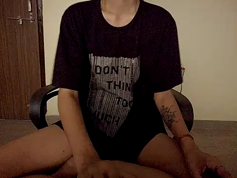 Sexyrossy7 online show from June 14, 8:22 pm