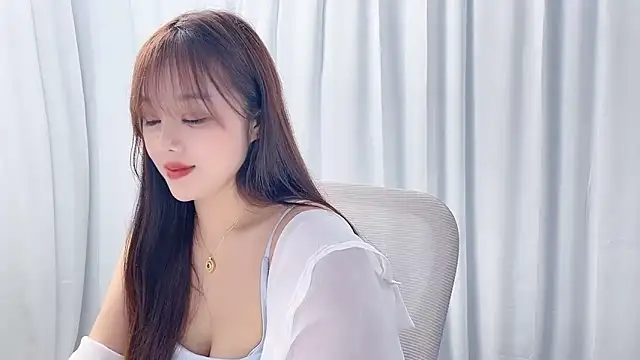 Qingqing19 online show from June 5, 6:52 am