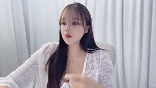Qingqing19 online show from June 10, 2:23 am