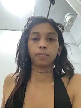 soyriri03 online show from May 10, 2:39 am