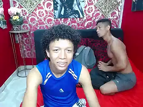 skinny20boy online show from May 26, 11:12 pm