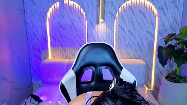 Canela savage tx online show from May 23, 8:13 pm