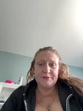 Kellilyn10 online show from June 10, 5:23 pm
