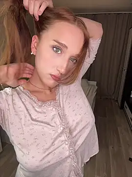 Snapshot of jenniferwalkers chatting on July 14, 8:25 pm jenniferwalkers online show from July 14, 8:25 pm