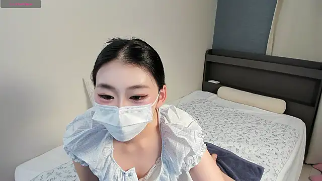 Snapshot of hyorin2 chatting on June 4, 12:11 pm hyorin2 online show from June 4, 12:11 pm