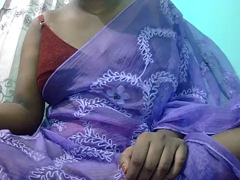 angelqueen19 online show from June 25, 6:34 pm