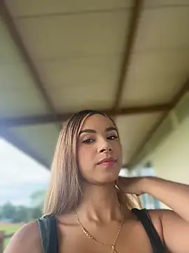 Snapshot of Natalia__vidal chatting on July 17, 9:30 pm Natalia vidal online show from July 17, 9:30 pm