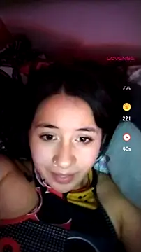 Snapshot of Annie_loveer chatting on July 1, 5:09 am Annie loveer online show from July 1, 5:09 am
