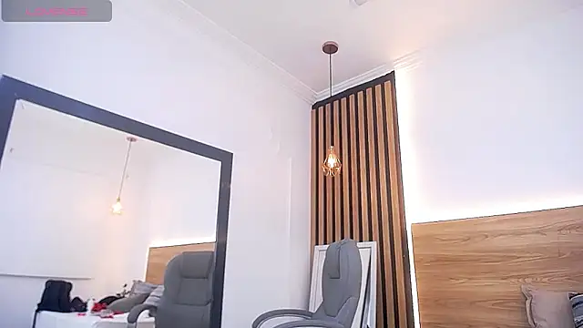 Snapshot of alexa_forbes_ chatting on June 18, 9:14 am alexa forbes online show from June 18, 9:14 am