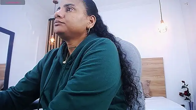 alexa forbes  online show from June 29, 2:51 am