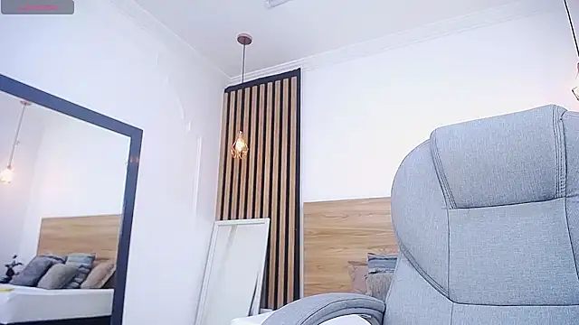 alexa forbes  online show from July 9, 2:48 am