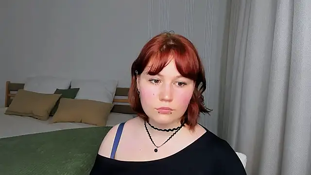 MiaLacrice online show from May 17, 11:28 am