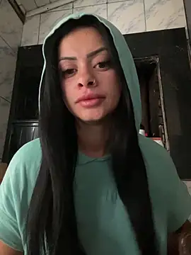 belababyy online show from May 23, 11:47 am