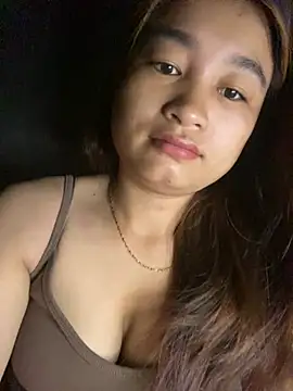 Cute-Sexyy online show from July 15, 9:31 pm