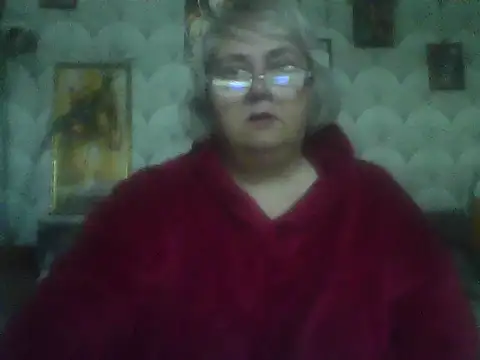MarinaFarina53 online show from May 17, 5:38 am