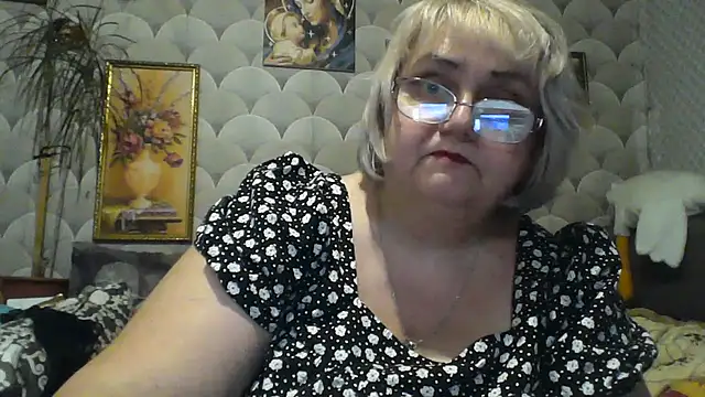 MarinaFarina53 online show from July 5, 4:58 pm