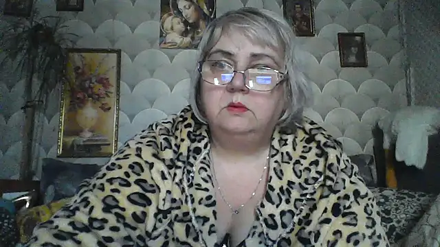 MarinaFarina53 online show from July 7, 4:26 am