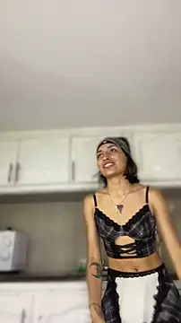 LunaiXMoon  online show from July 29, 12:36 pm