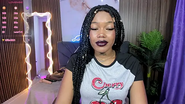 Snapshot of CRISTALBROKE_TAY chatting on June 17, 7:04 pm CRISTALBROKE TAY online show from June 17, 7:04 pm