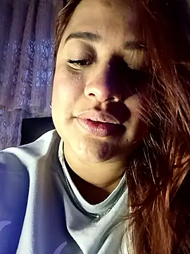AriaGomez  online show from May 13, 11:11 pm