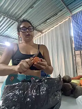 Afroditaxxx1 online show from May 13, 10:27 pm