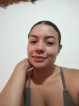 Annie-Latina online show from July 14, 5:18 pm