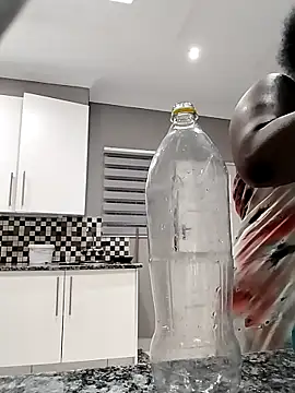 JuicyHoney 01 online show from June 28, 6:47 pm