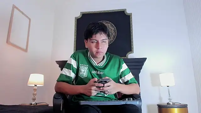  maximo 1 online show from June 9, 1:34 pm