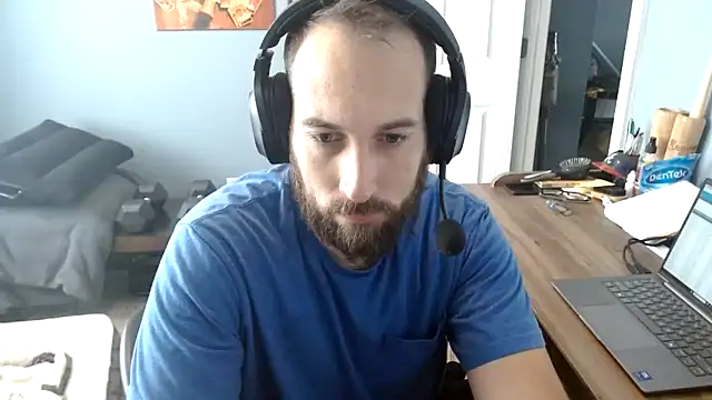 dannyboyx69 online show from May 22, 2:12 pm